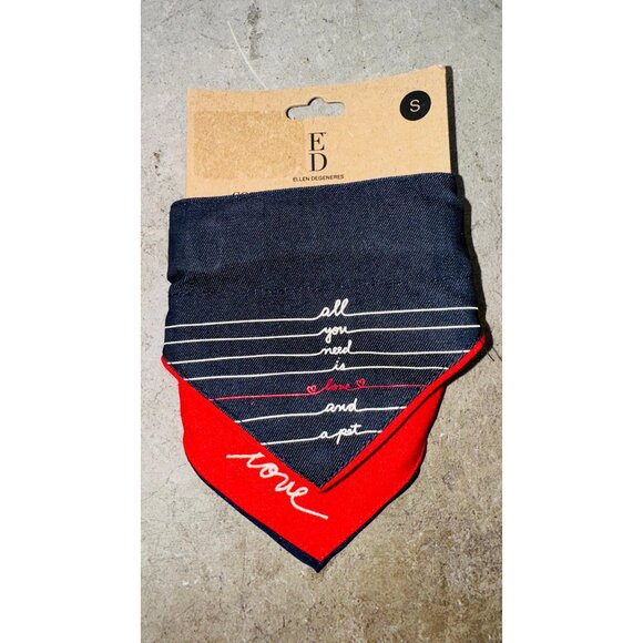 ED Ellen DeGeneres Love Script Bandana Dog Collar Size Small Red & Blue - Picture 3 of 6